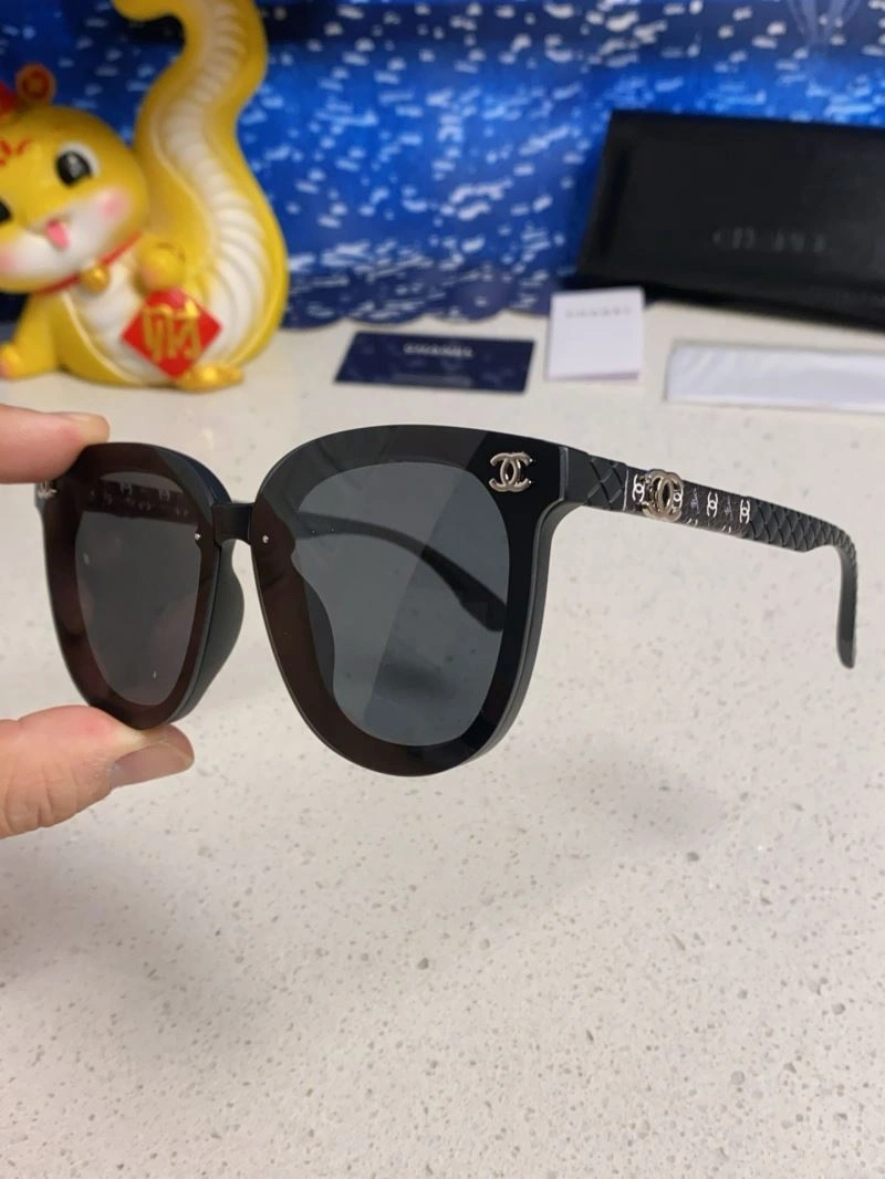 Breathable Chanel Sunglasses 278230