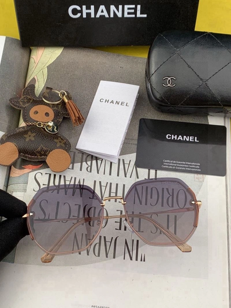 Soft Chanel Sunglasses 278185