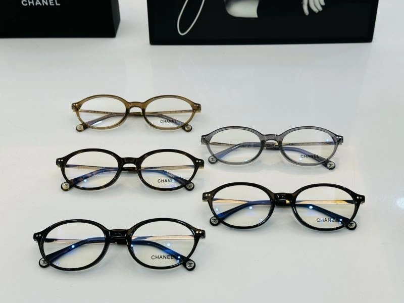 Stretchable Chanel Sunglasses 278186