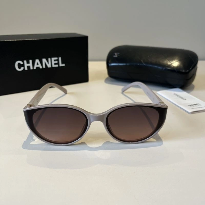 Chanel Sunglasses Classic 278184