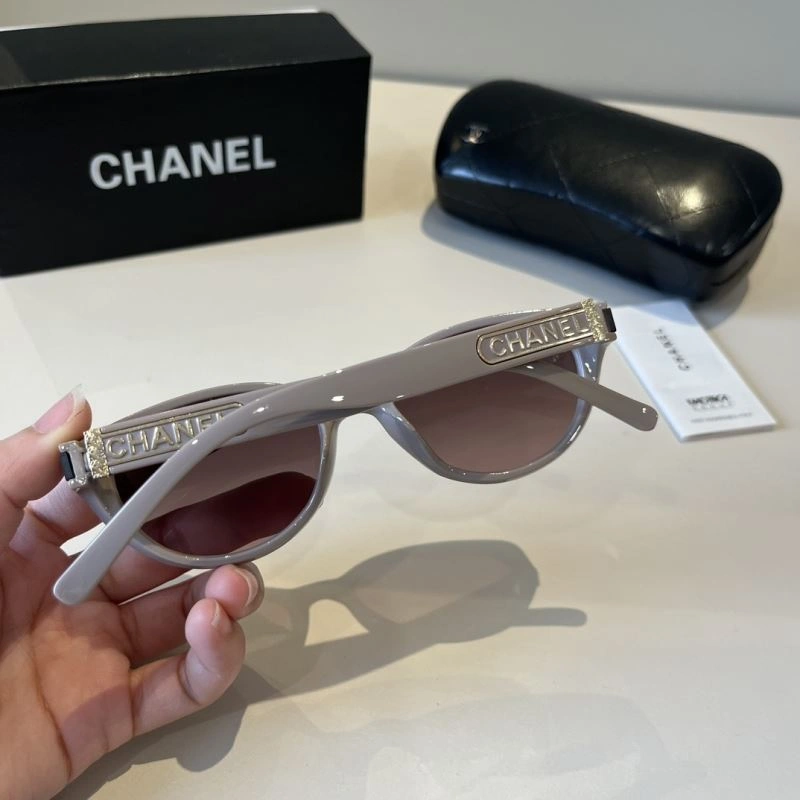 Chanel Sunglasses Classic 278184