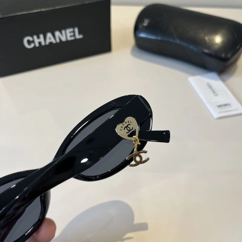 Chanel Sunglasses Colorful 278197