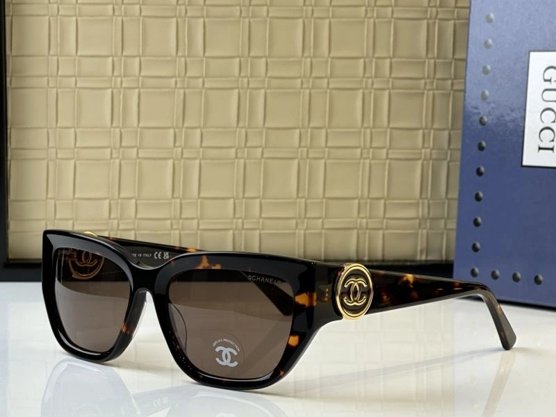 Stylish Chanel Sunglasses 278602
