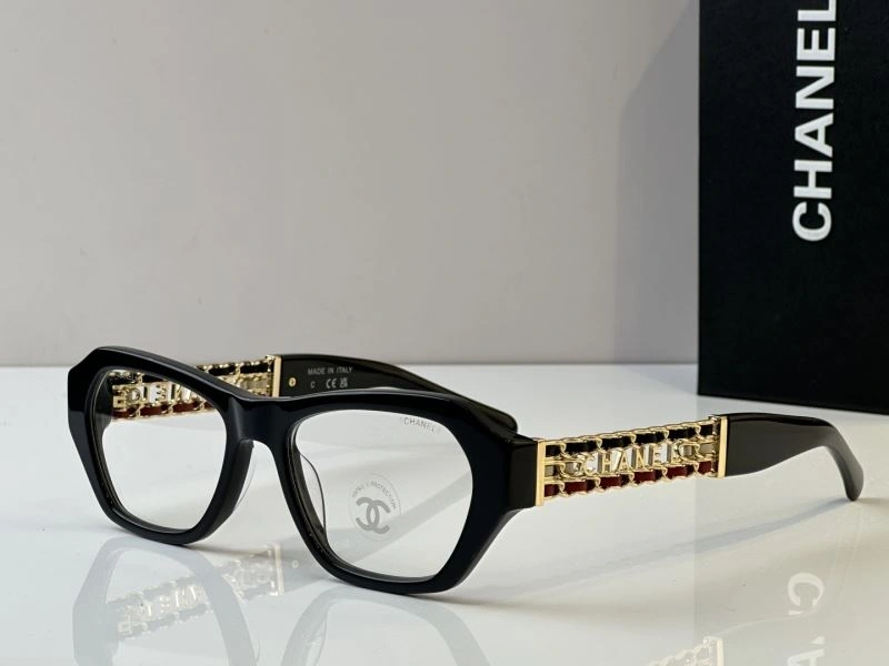 Lightweight Chanel Sunglasses 278572
