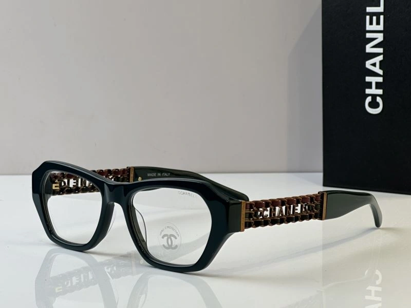 Lightweight Chanel Sunglasses 278572