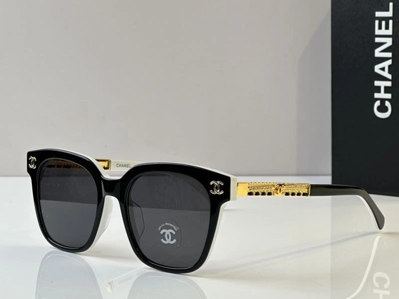Chanel Sunglasses Refined 278597