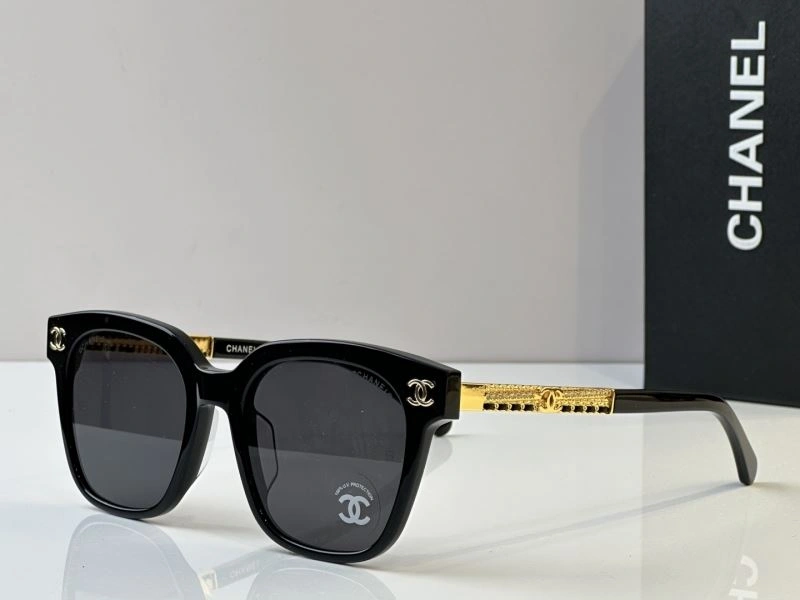 Chanel Sunglasses Refined 278597