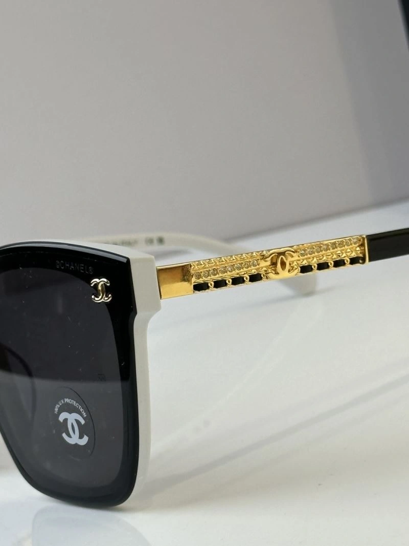 Chanel Sunglasses Refined 278597