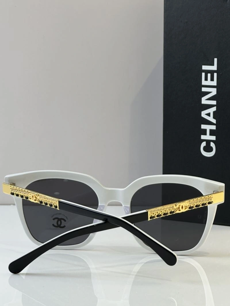 Chanel Sunglasses Refined 278597