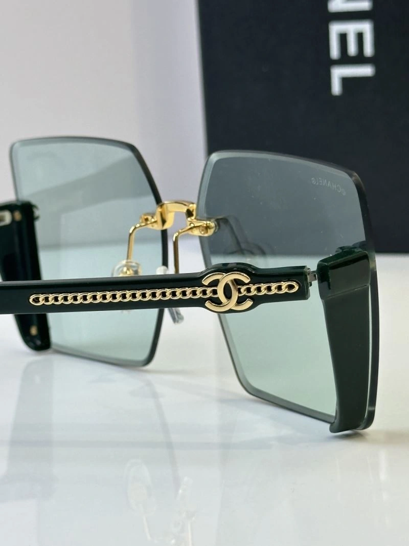 Chanel Sunglasses ModernLook 278569