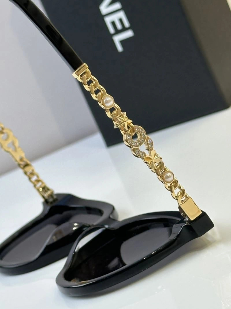 Effortless Chanel Sunglasses 278563