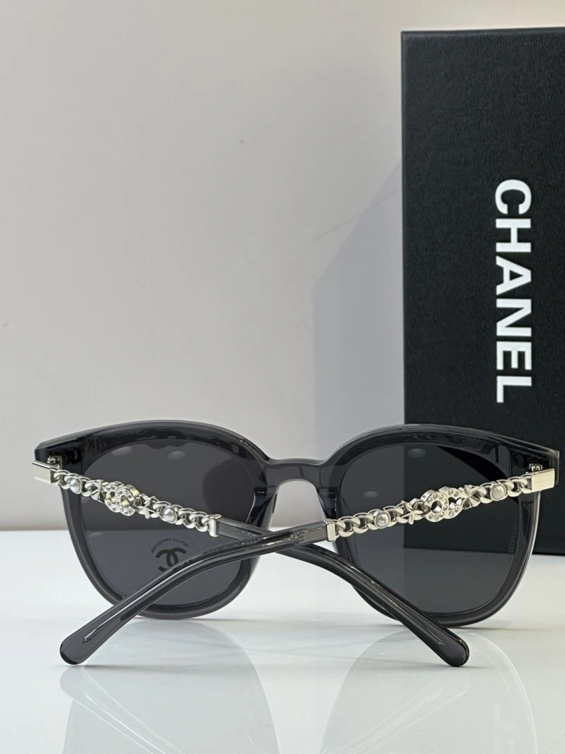 Effortless Chanel Sunglasses 278563