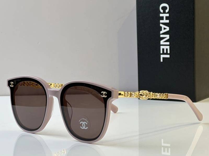Effortless Chanel Sunglasses 278563