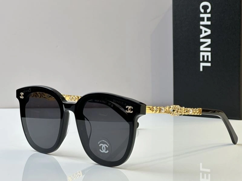 Effortless Chanel Sunglasses 278563