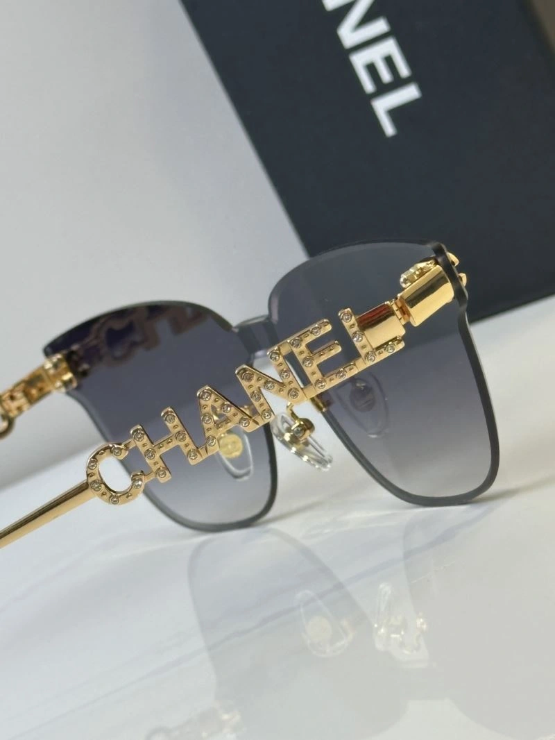 EyeCatching Chanel Sunglasses 278554