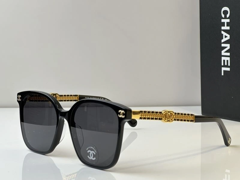 Chanel Sunglasses Minimalist 278560
