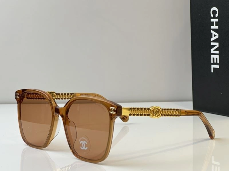 Chanel Sunglasses Minimalist 278560
