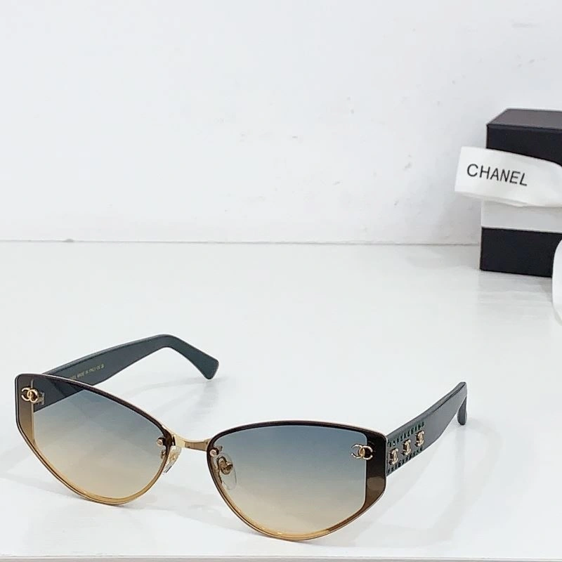 Chanel Sunglasses ZipUp 278556