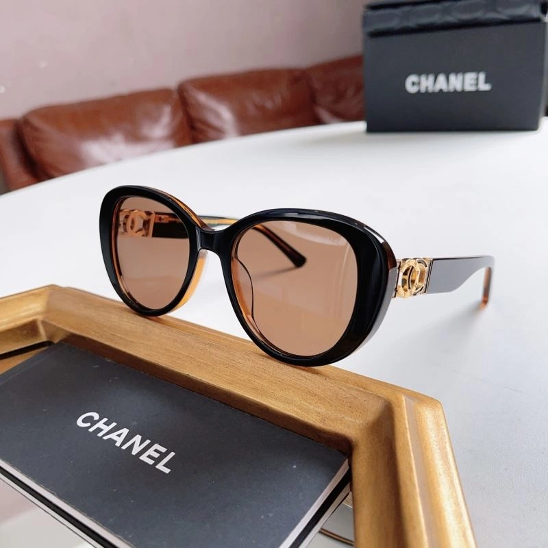 Chanel Sunglasses Fashionable 278545