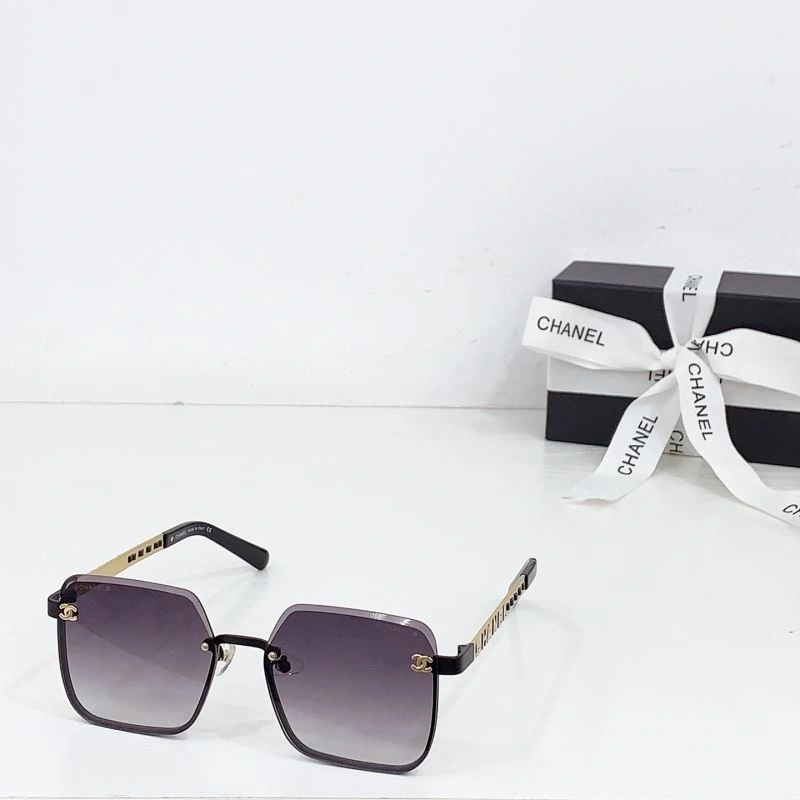 Chanel Sunglasses Casual 278553