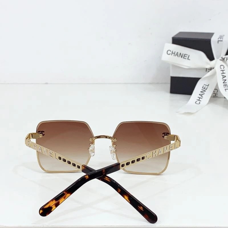 Chanel Sunglasses Casual 278553