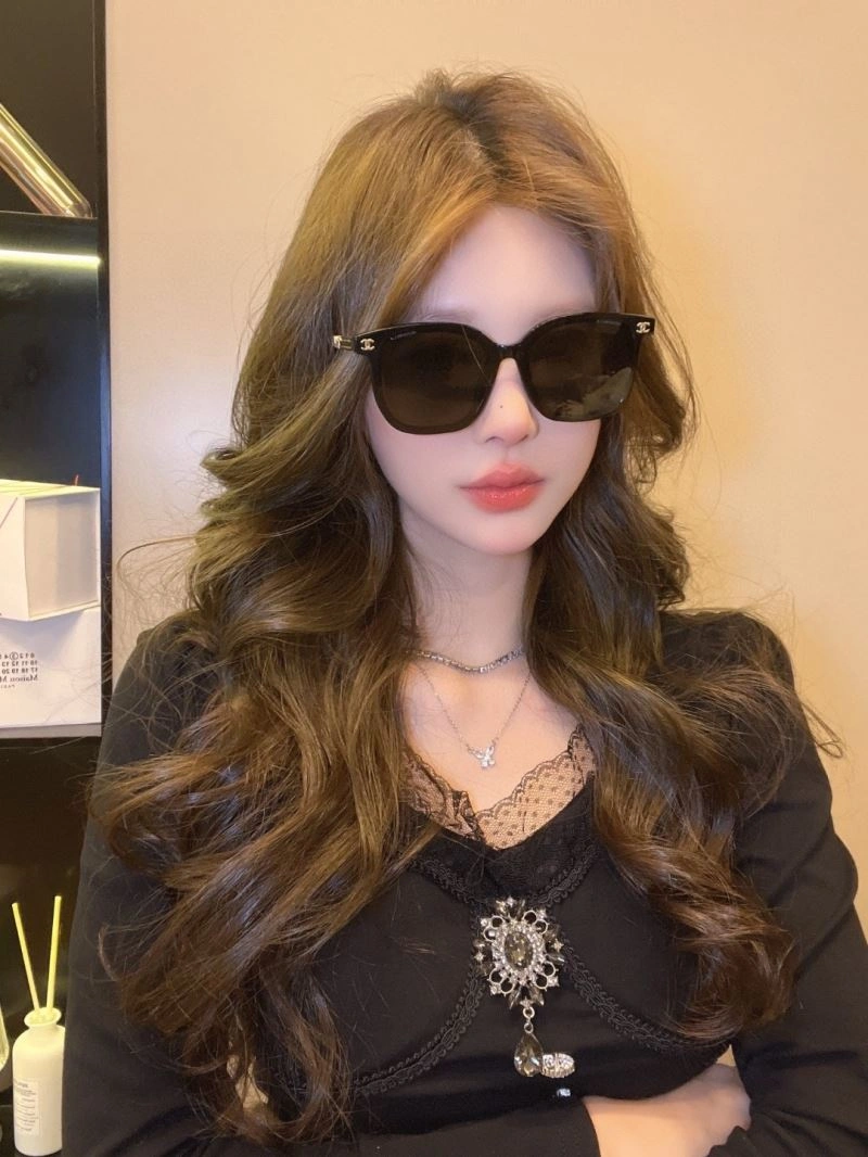 Chanel Sunglasses Refined 278540