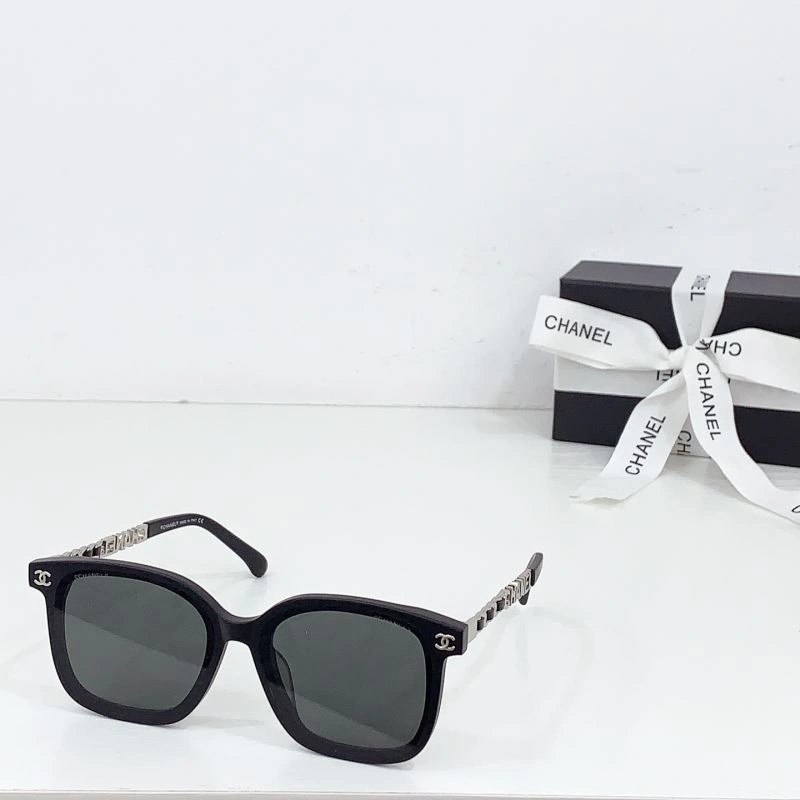 Chanel Sunglasses Refined 278540