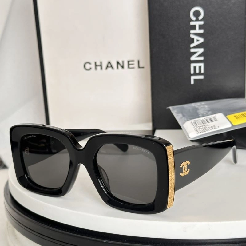 Unisex Chanel Sunglasses 278547