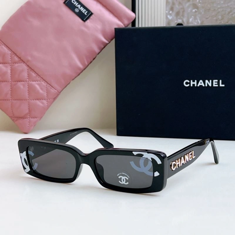 Chanel Sunglasses Refined 278498