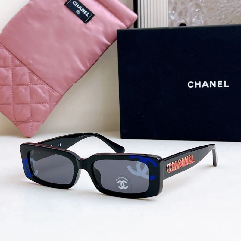 Chanel Sunglasses Refined 278498