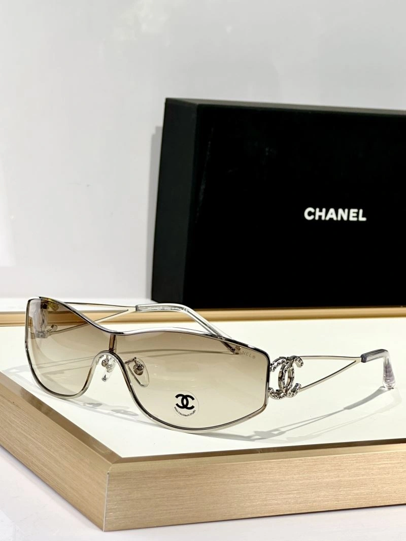 Effortless Chanel Sunglasses 278510