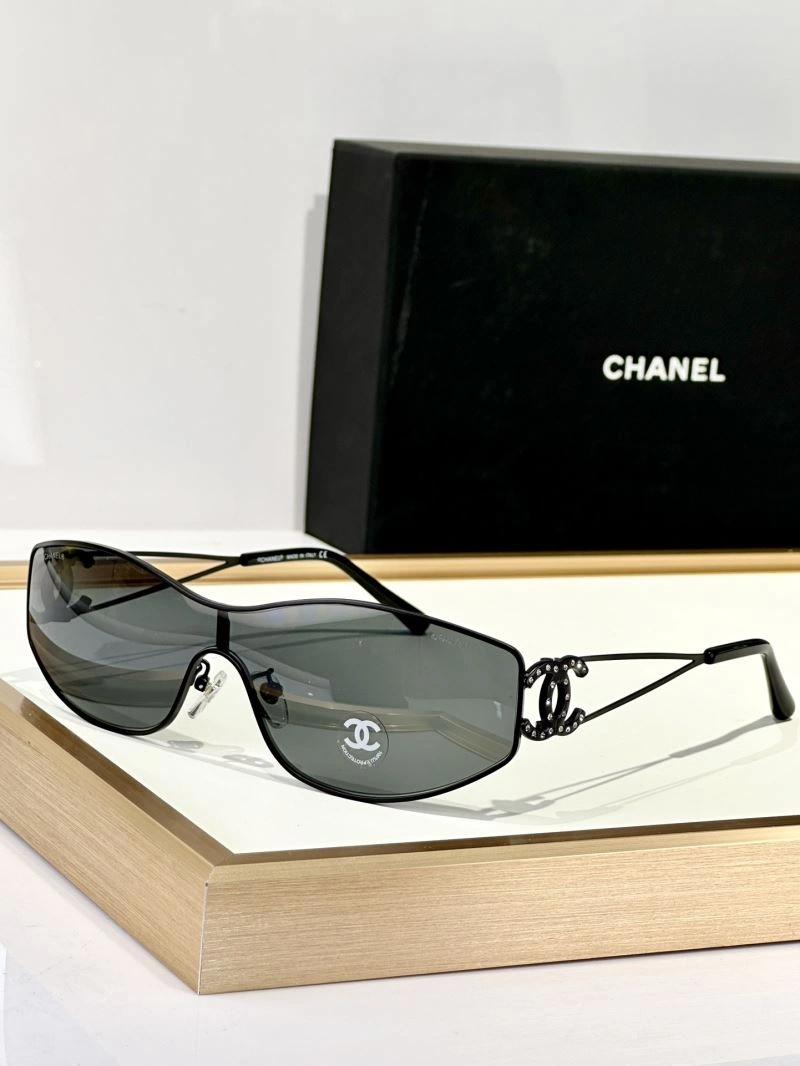 Effortless Chanel Sunglasses 278510