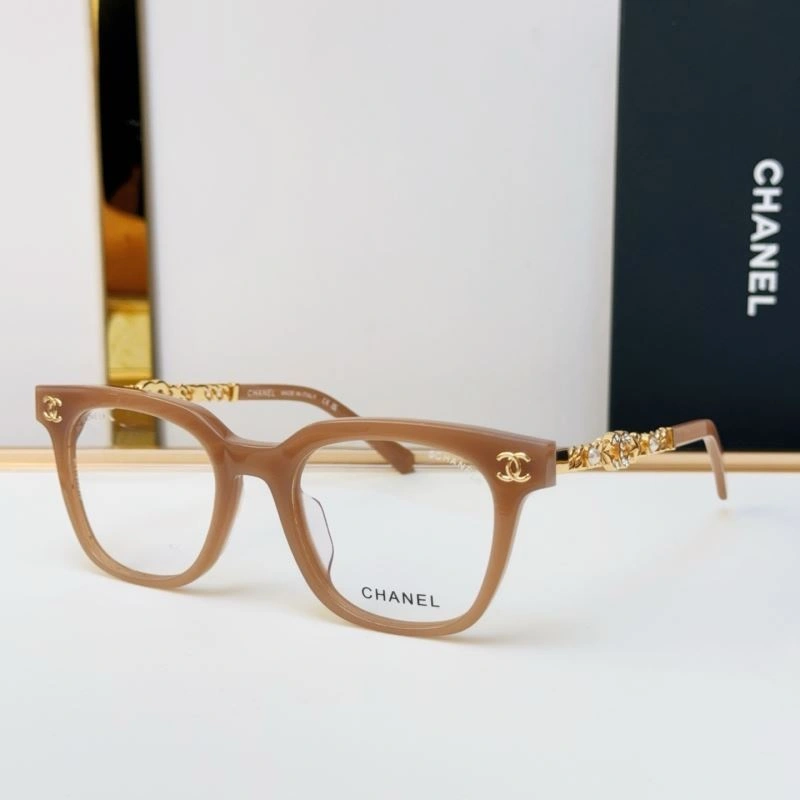 Lightweight Chanel Sunglasses 278515