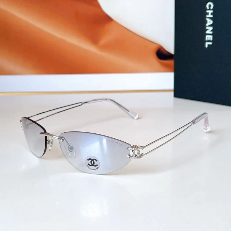 Chanel Sunglasses EyeCatching 278524