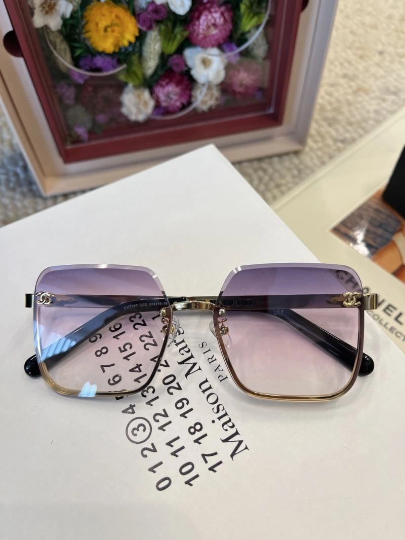 Durable Chanel Sunglasses 278488