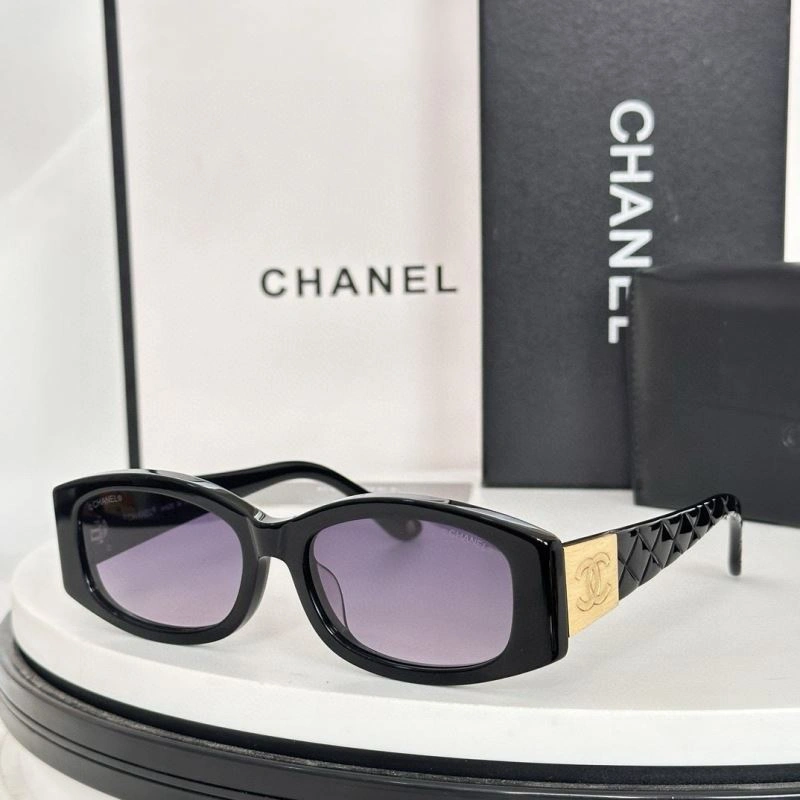 Chanel Sunglasses Bold 278484