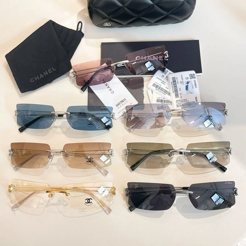Sleek Chanel Sunglasses 278471