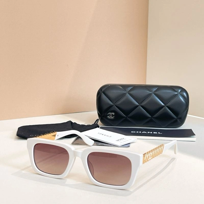 Chanel Sunglasses Breathable 278477