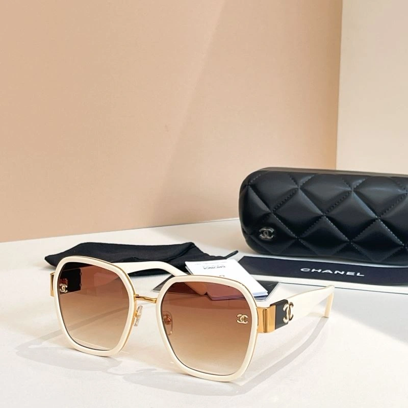 RelaxedFit Chanel Sunglasses 278459