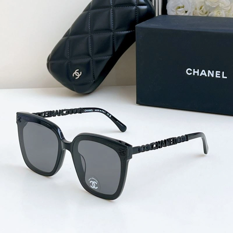 Resilient Chanel Sunglasses 278472