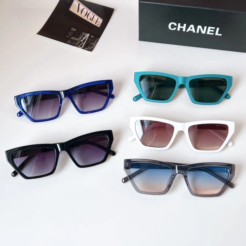 Chanel Sunglasses Sleek 278462