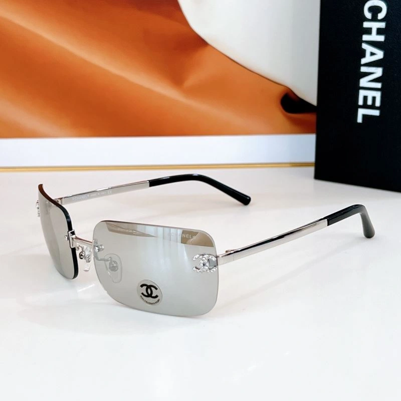 Sporty Chanel Sunglasses 278449