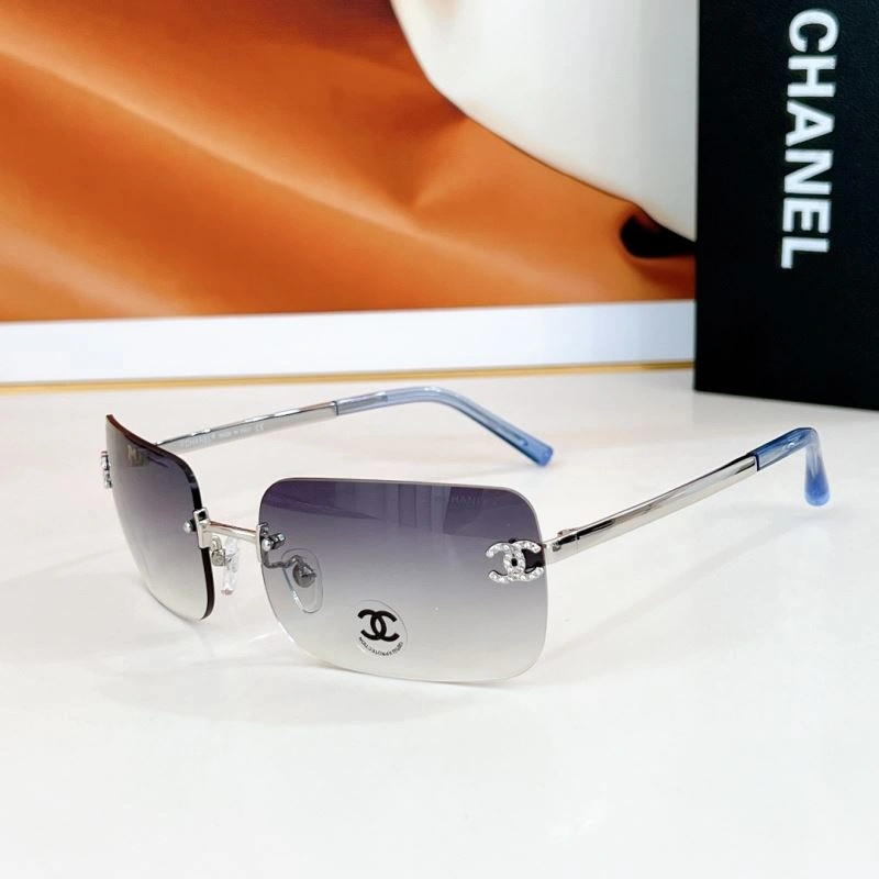 Sporty Chanel Sunglasses 278449