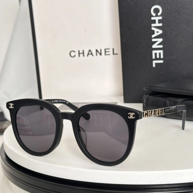 Bold Chanel Sunglasses 278448