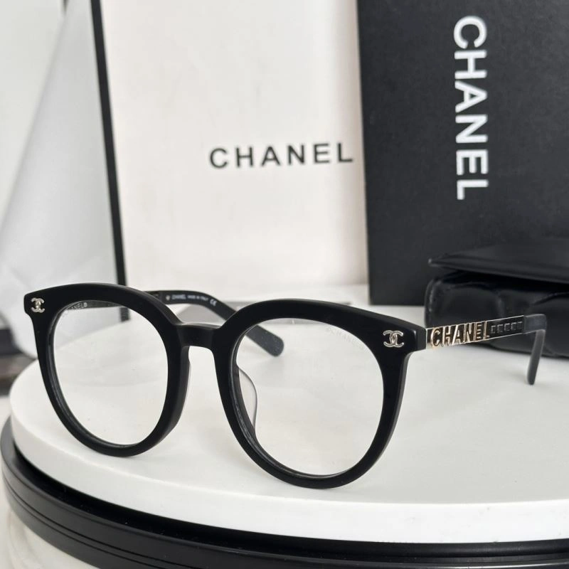 Bold Chanel Sunglasses 278448