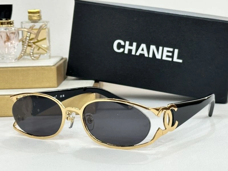 Chanel Sunglasses UrbanChic 278445