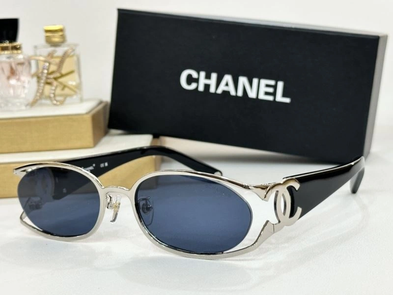 Chanel Sunglasses UrbanChic 278445