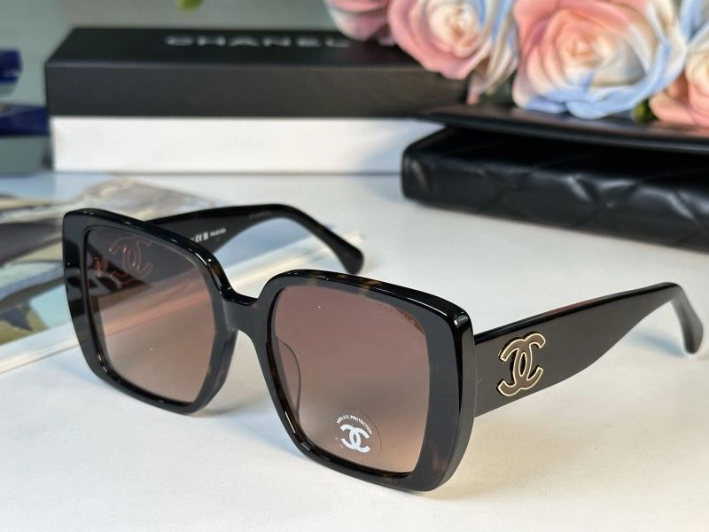 Flexible Chanel Sunglasses 278413