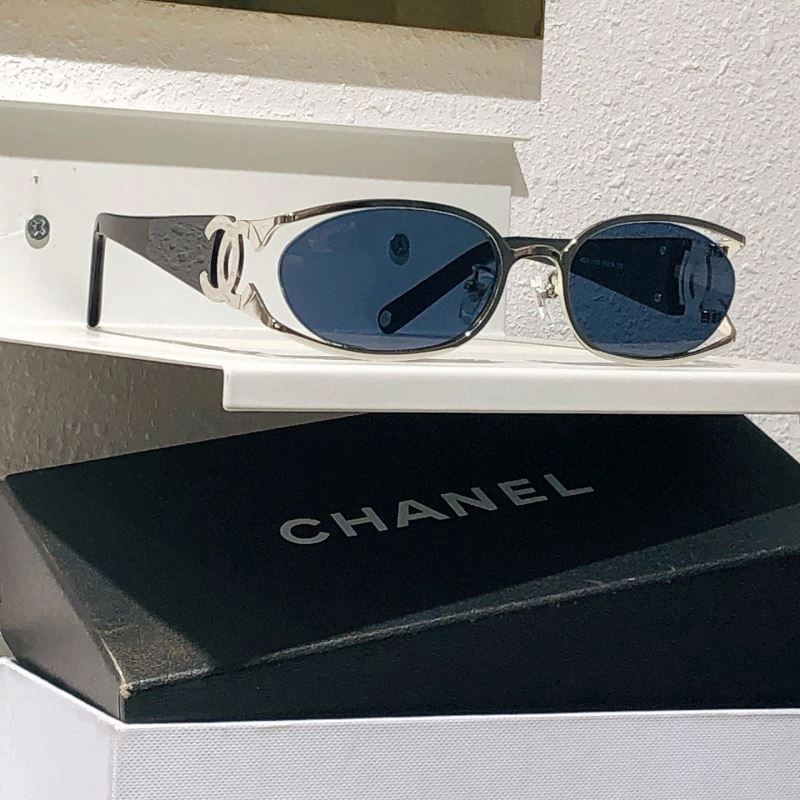 Fashionable Chanel Sunglasses 278430