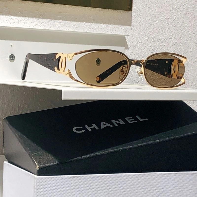 Fashionable Chanel Sunglasses 278430